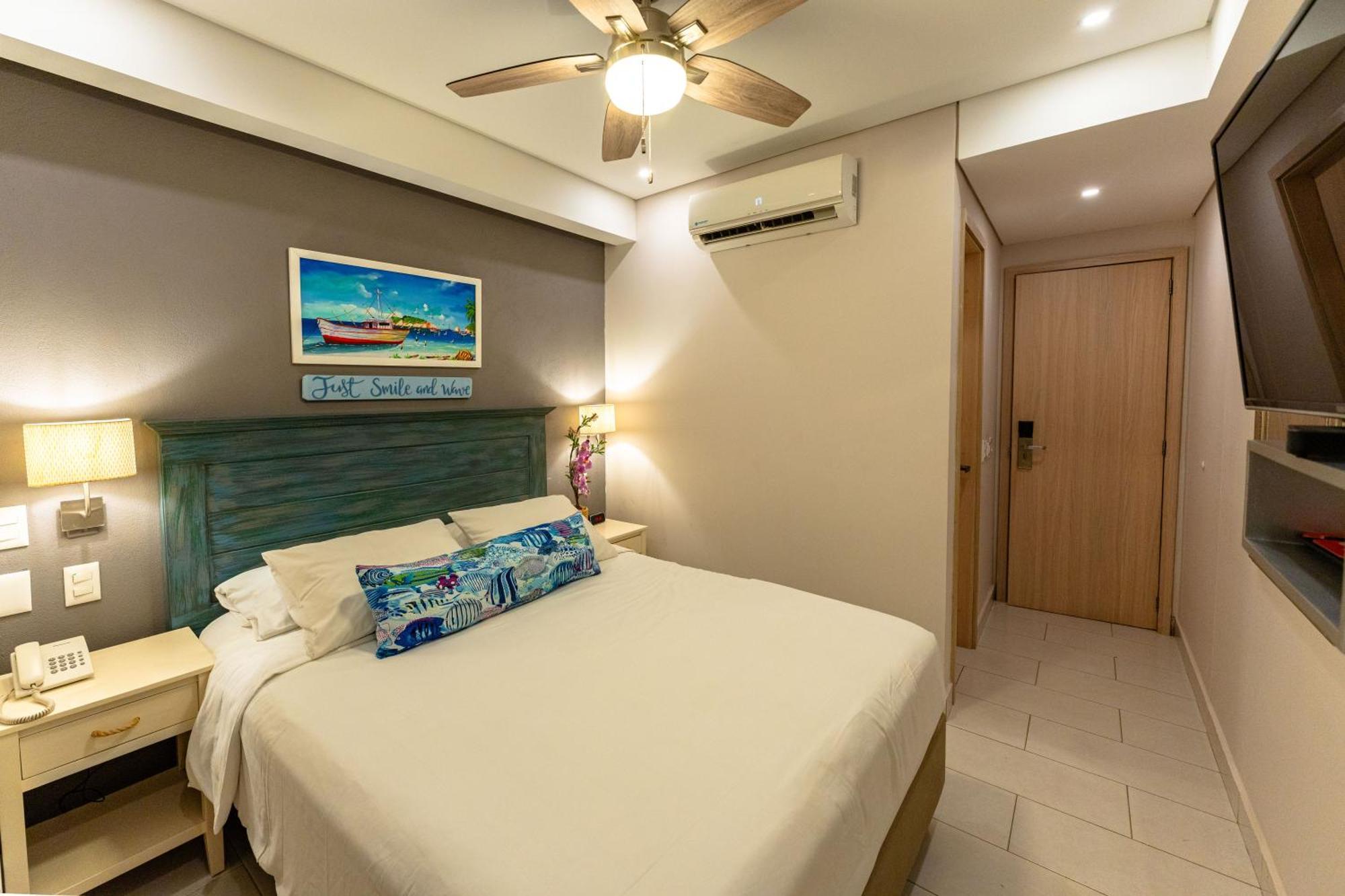 Casa Verano Beach Hotel - Adults Only ซันตามาร์ตา ภายนอก รูปภาพ